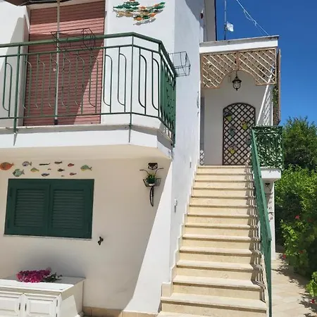 Сasa de vacaciones Gisa E Daday *